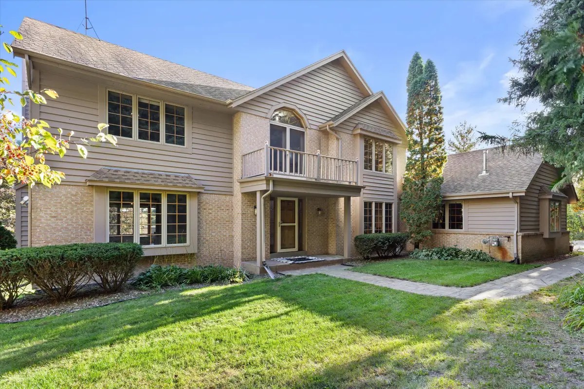 S57W29537 Saylesville Rd, Genesee, WI 53189 - #1