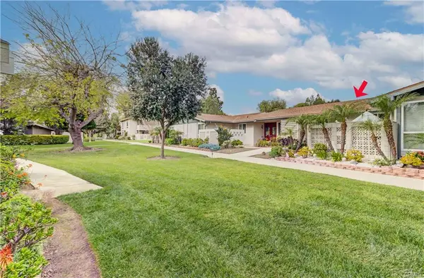 89 Calle Aragon #F, Laguna Woods, CA 92637