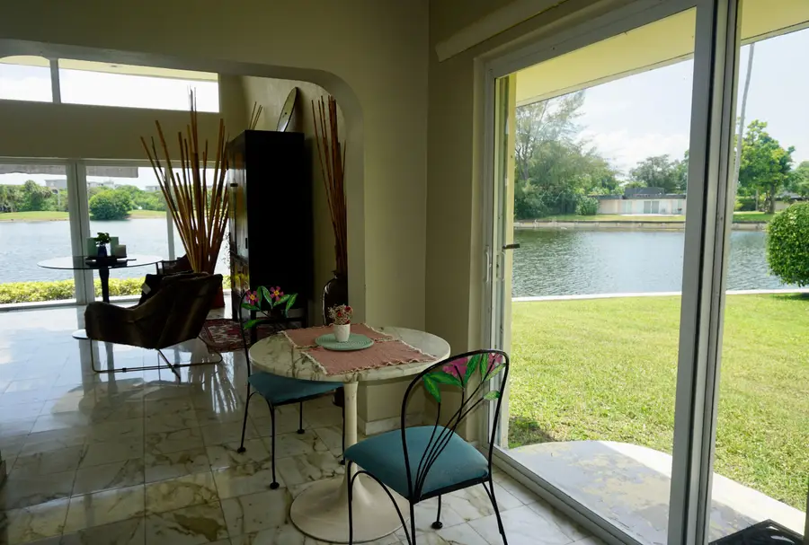 4511 King Palm Dr, Tamarac, FL 33319 - Image #2
