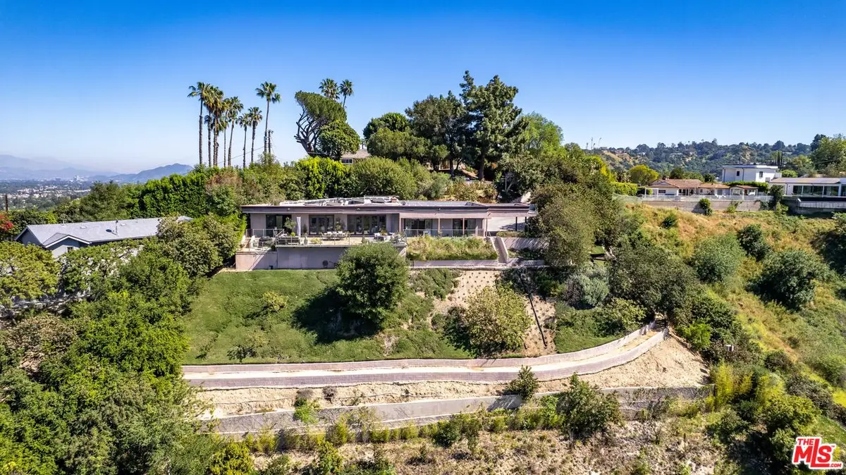 4039 Cody Road, Sherman Oaks, CA 91403 - #1