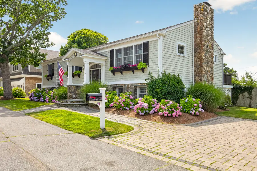 33 Harbor View Road, Harwich Port, MA 02646 - #3