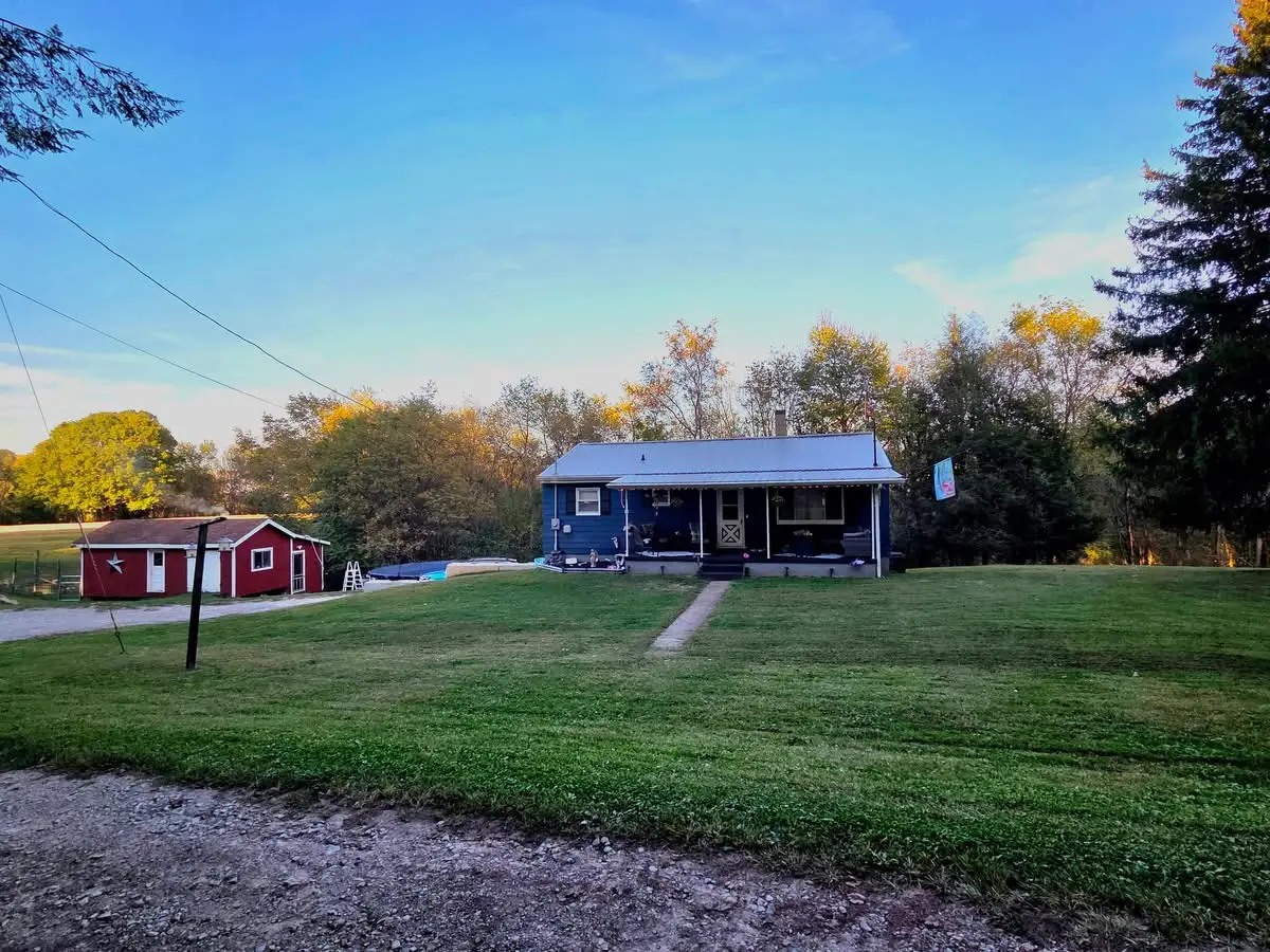2659 Sixth Street, New Cumberland, WV 26047 - #1