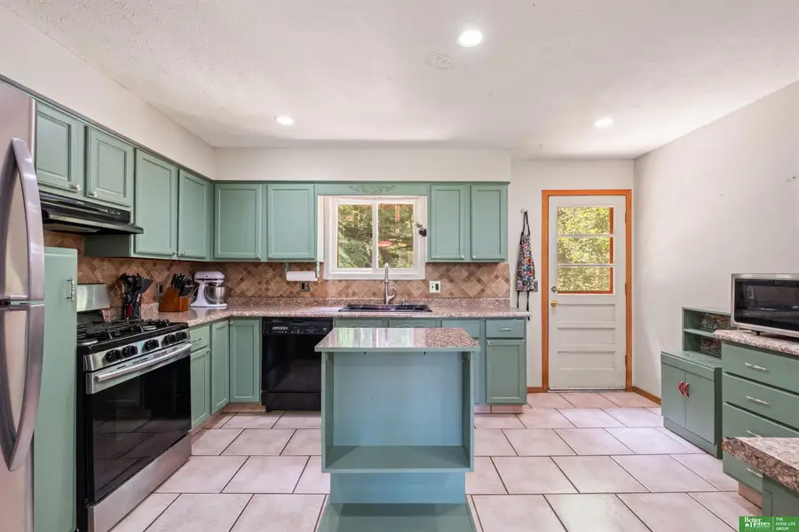2520 S 8th Street, Omaha, NE 68108 - #3