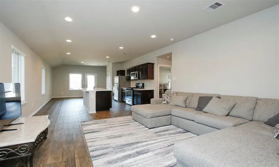 2354 Otter Falls Drive, Spring, TX 77373 - Image #2