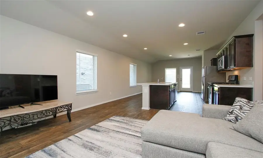 2354 Otter Falls Drive, Spring, TX 77373 - Image #3