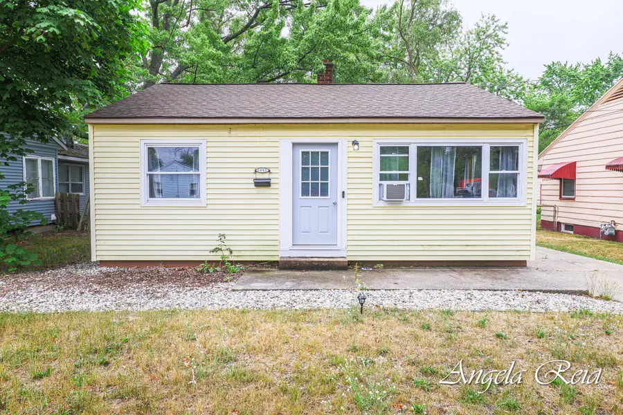 1083 Amity Avenue, Muskegon, MI 49442 - Image #2