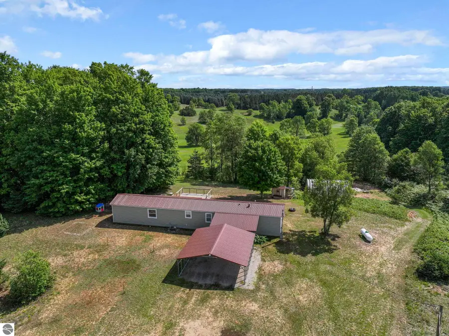 4622 Vista Valley Trail, Mesick, MI 49668 - #3