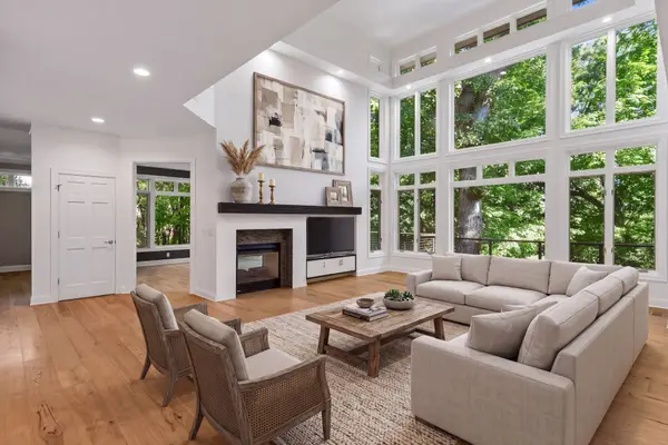 25695 Maple View Court, Shorewood, MN 55331