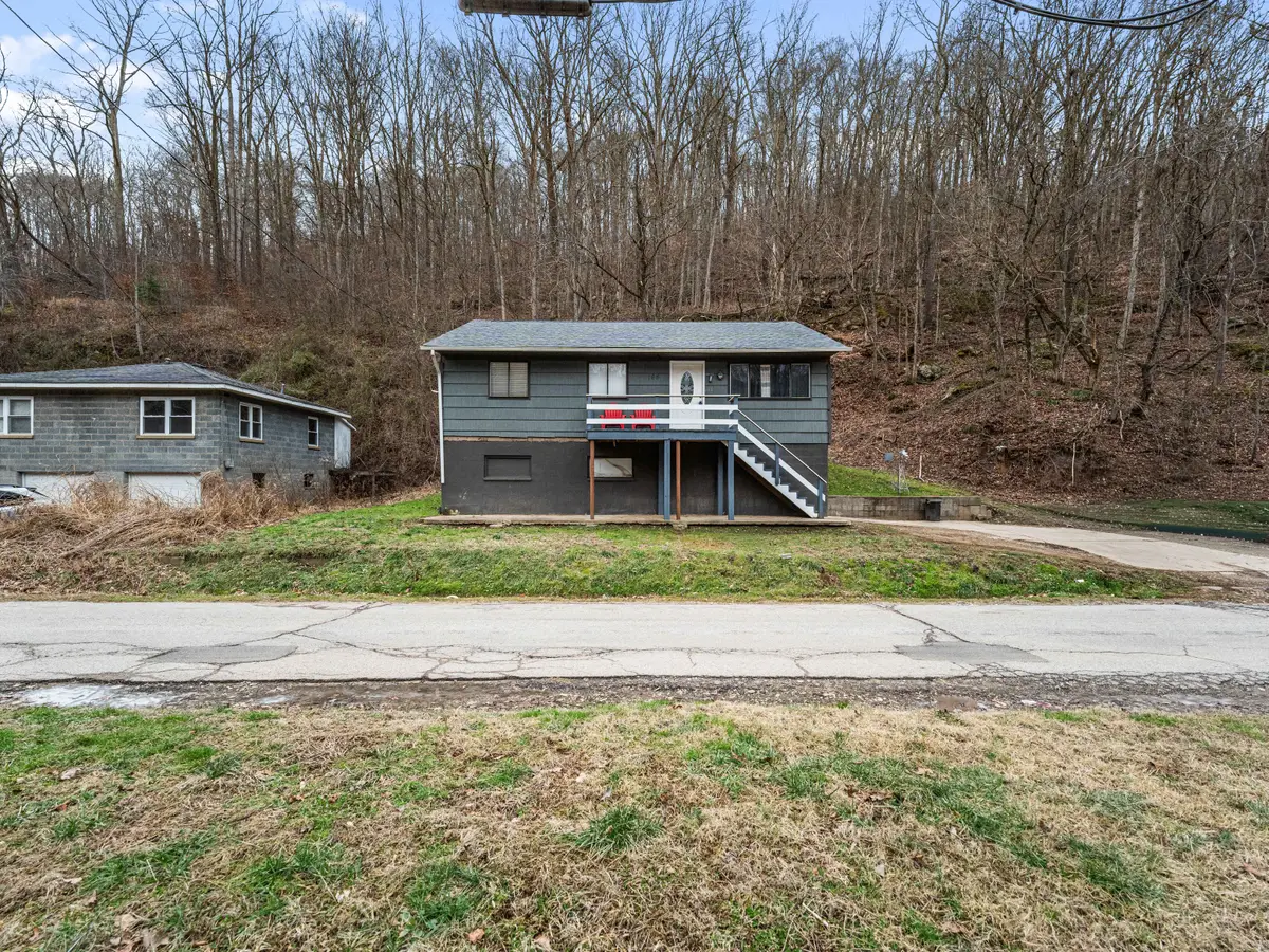 164 Kanawha 2 Mile Road, Charleston, WV 25387 - #1