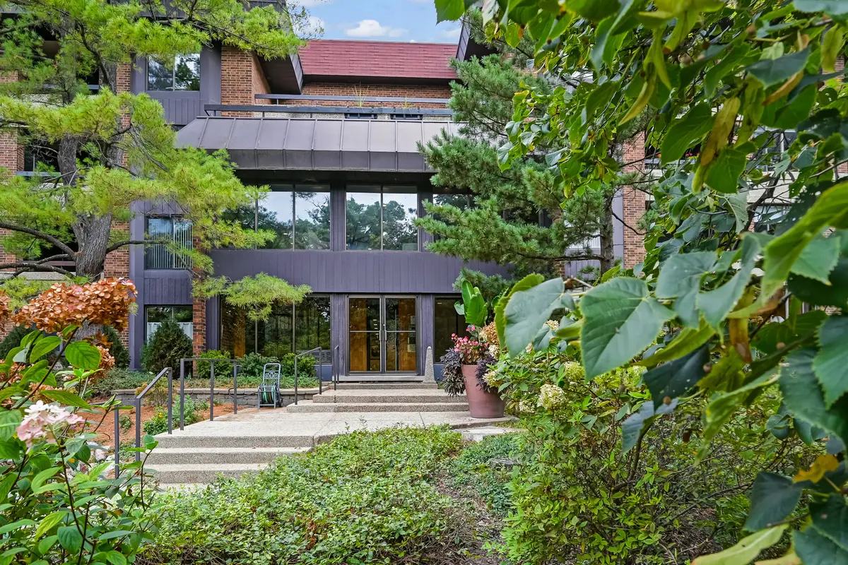 1409 Burr Oak Road #111A, Hinsdale, IL 60521 - #1