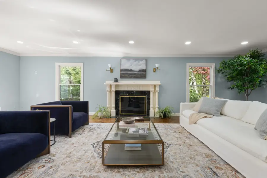64 Country Drive, Weston, MA 02493 - #3