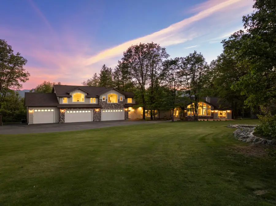 1395 Northridge Drive, Mount Shasta, CA 96067 - #2