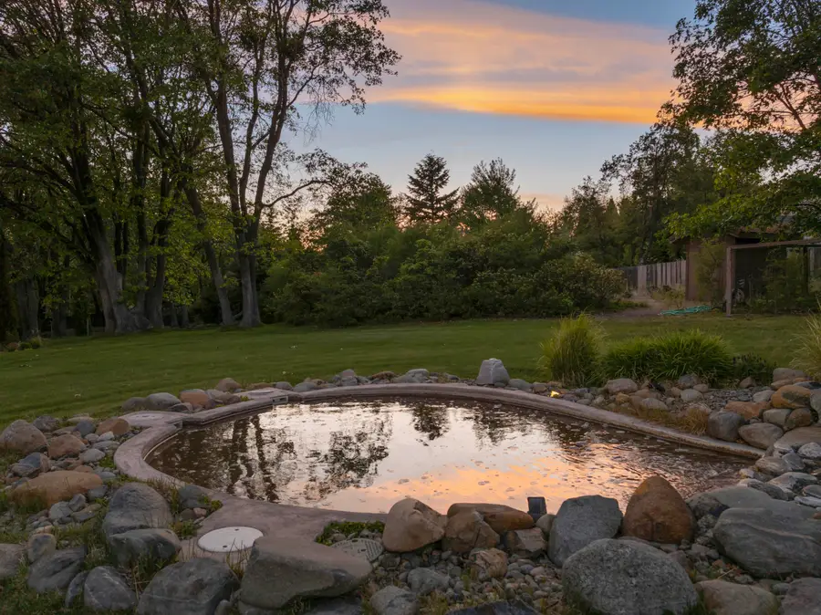 1395 Northridge Drive, Mount Shasta, CA 96067 - #3