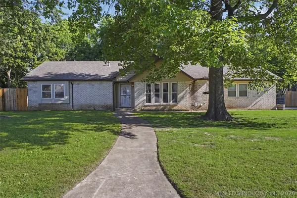 3637 E 143rd Street S, Bixby, OK 74008