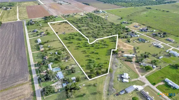 0 Crouch/gregory Street, Victoria, TX 77905