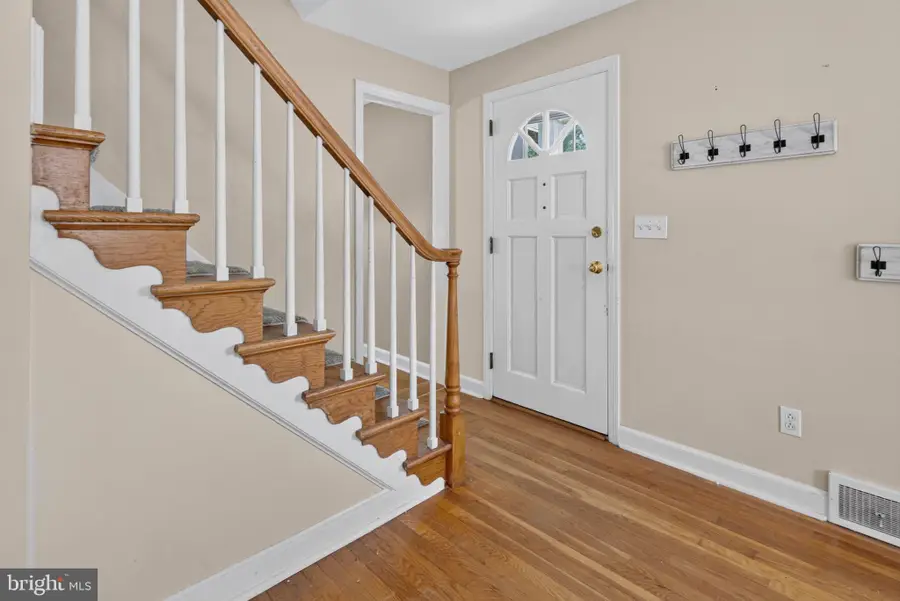 23 Norton Avenue, Hamilton, NJ 08610 - #2
