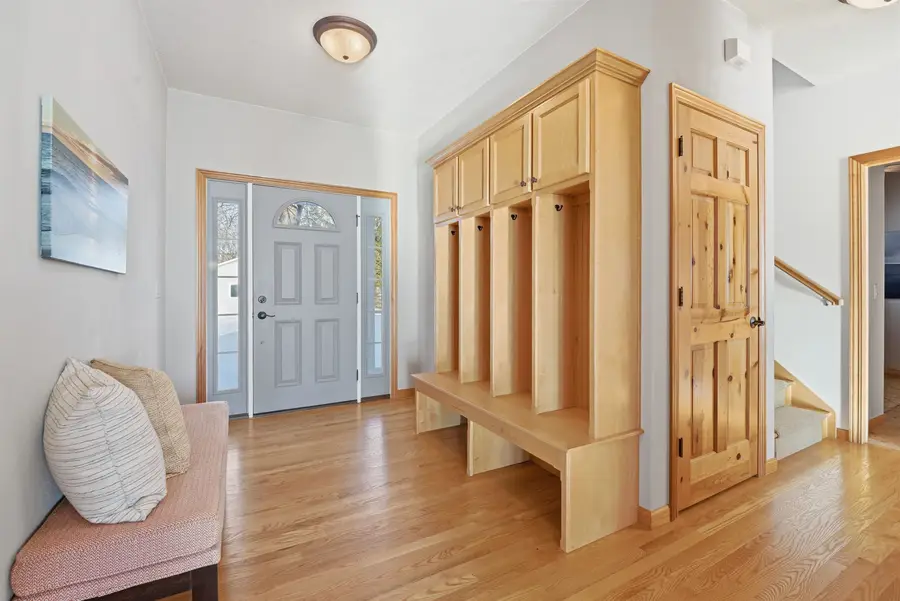 W6537 FIRELANE 8, Menasha, WI 54952 - #2