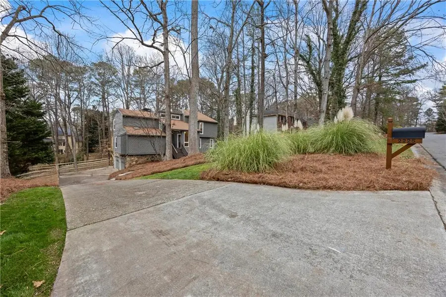 2225 Smoke Stone Circle, Marietta, GA 30062 - Image #3