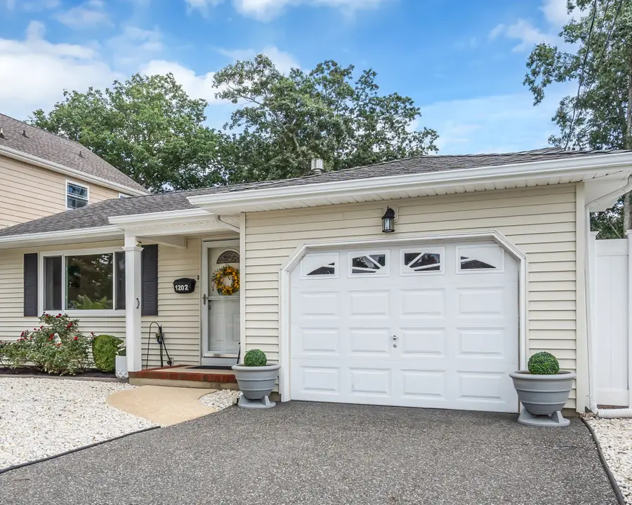 1202 Northstream Parkway, Point Pleasant, NJ 08742 - #2
