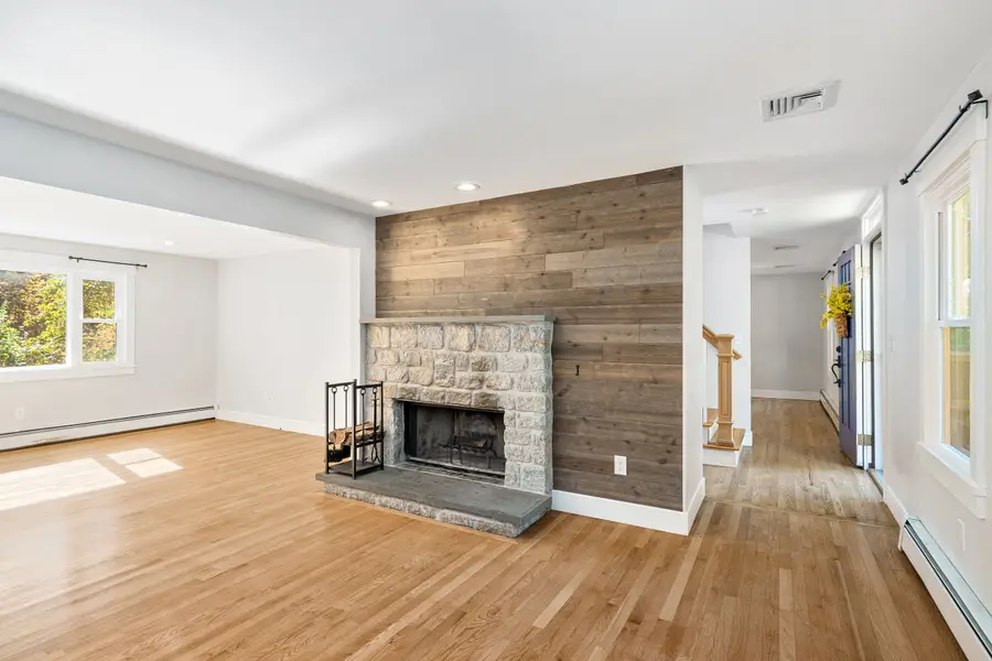 51 Point Of Pines Road, East Freetown, MA 02717 - #3