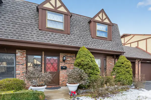 30 Summerfield Court #269, Deer Park, NY 11729