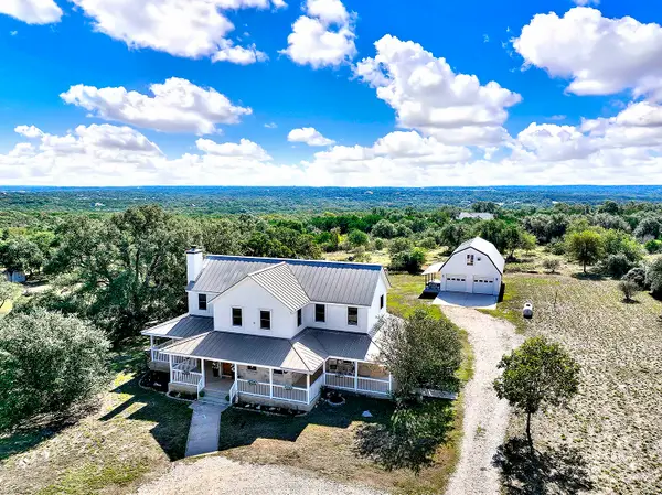 1061 Cascade Trail, San Marcos, TX 78666