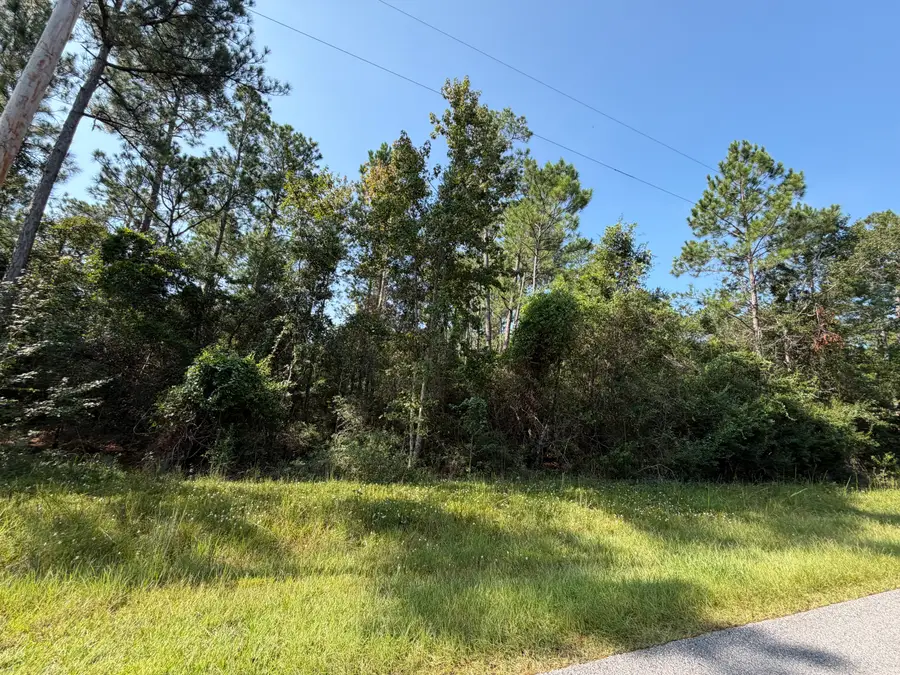 000 N 8th Ave, Milton, FL 32583 - #2
