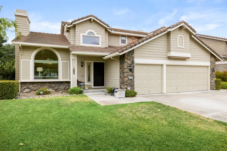 20382 Franciscan Way, Salinas, CA 93908 - #2