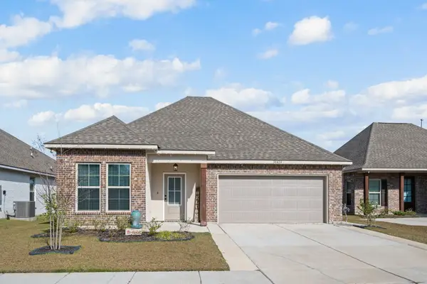 38424 Parliament Dr, Prairieville, LA 70769
