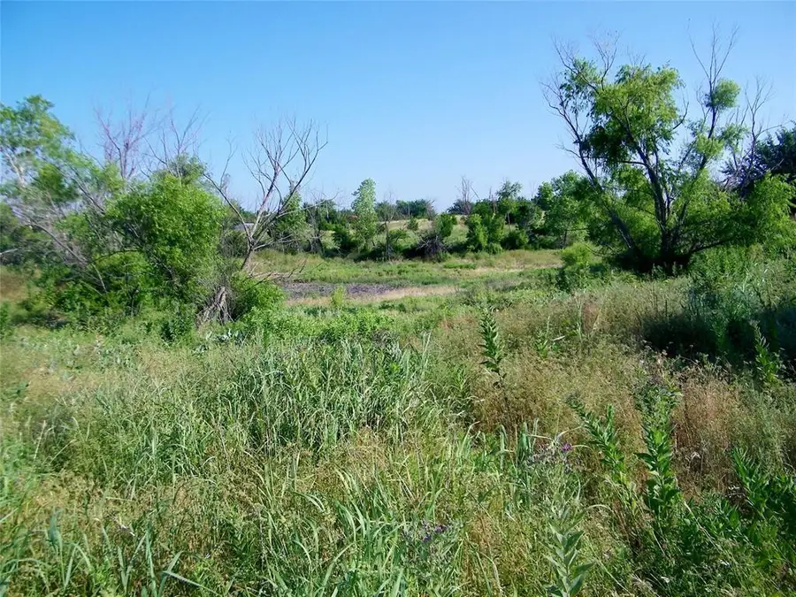 County Street 2700, Cyril, OK 73029 - #2