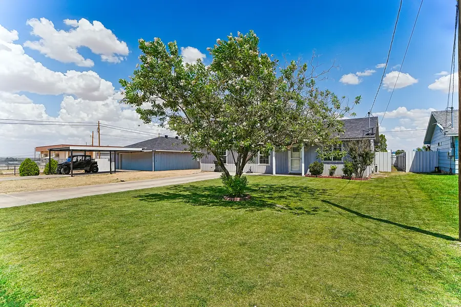 2104 Iris St, Carlsbad, NM 88220 - #3