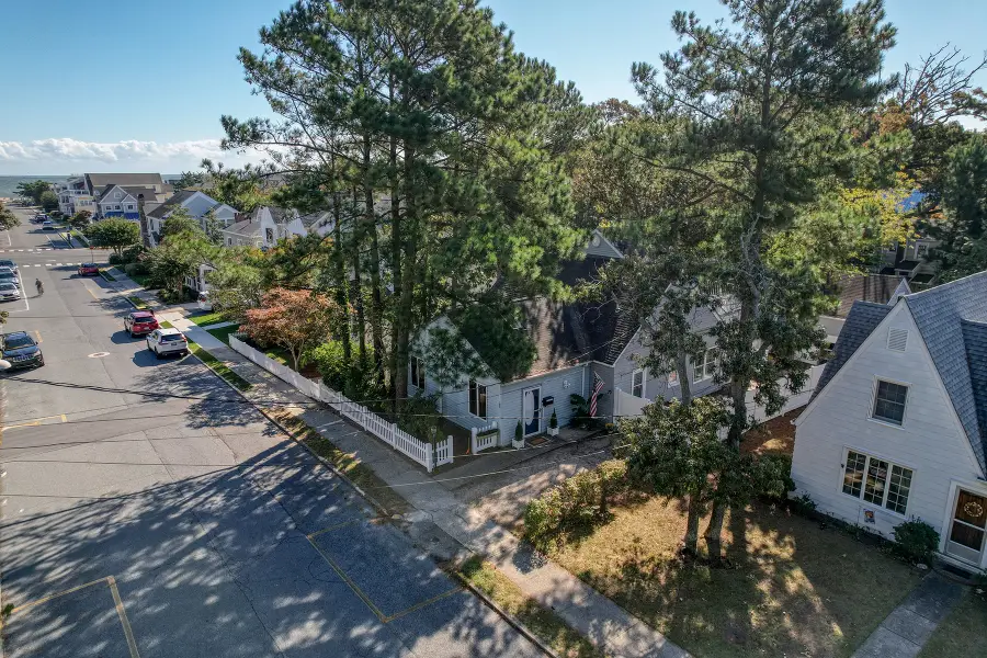 106 Hickman St, Rehoboth Beach, DE 19971 - Image #2