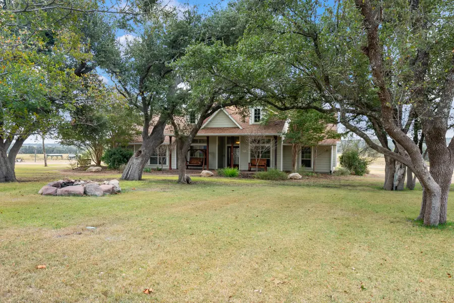 272 Schaper, Fredericksburg, TX 78624 - Image #2