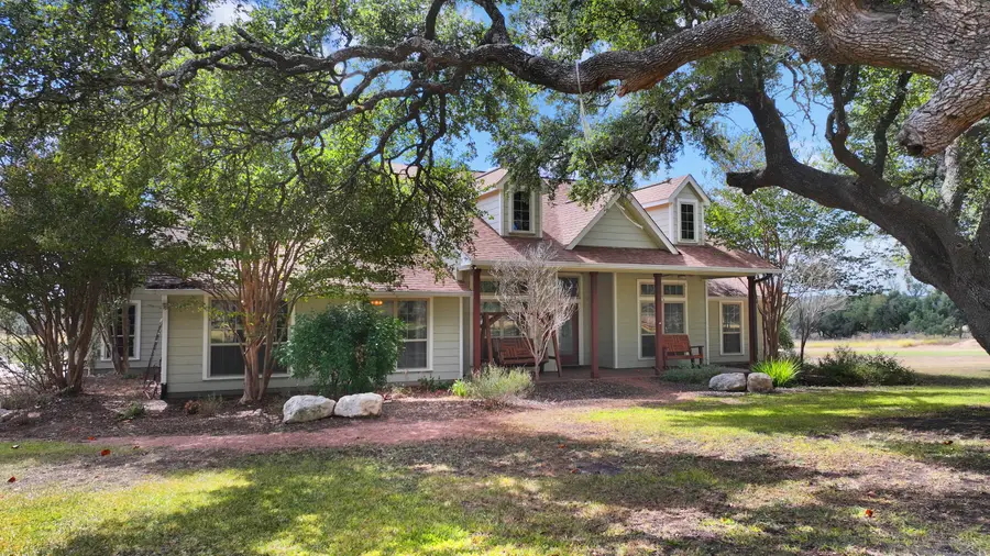 272 Schaper, Fredericksburg, TX 78624 - Image #3