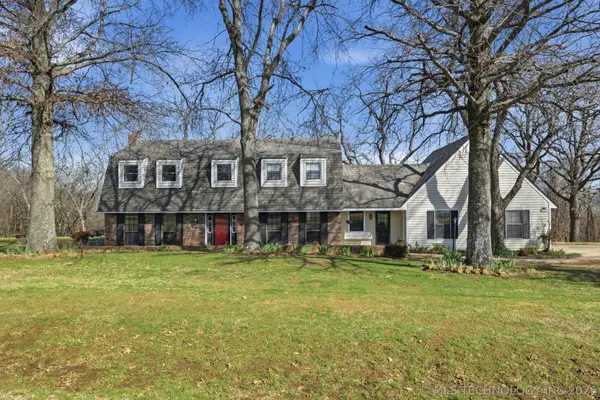 22277 S Dogwood Court, Claremore, OK 74019