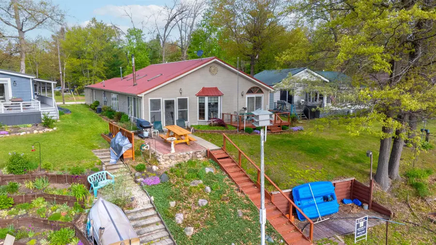781 N Blue Gill Lake Road, Harrison, MI 48625 - #2