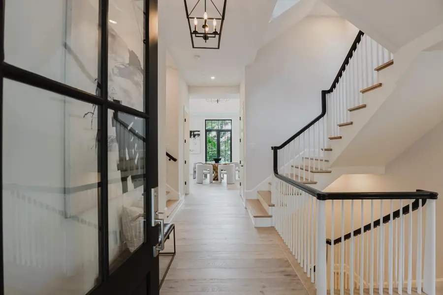 5024 Dana Pl Nw, Washington, DC 20016 - Image #3