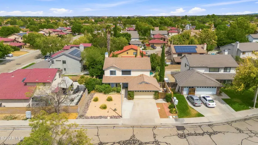 44138 Ruthron Avenue, Lancaster, CA 93536 - #2