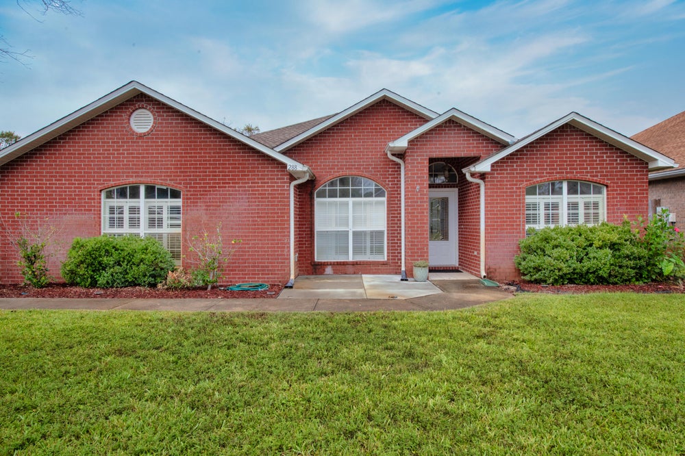 288 Tecumseh Lane, Mary Esther, FL 32569 BHGRE