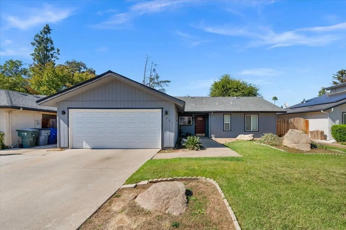 8237 N Del Mar Avenue, Fresno, CA 93711 - Image #1