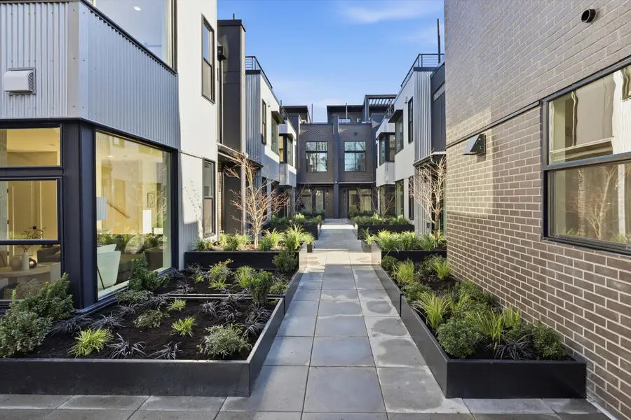 2014 Fairview Avenue E #D, Seattle, WA 98102 - #3