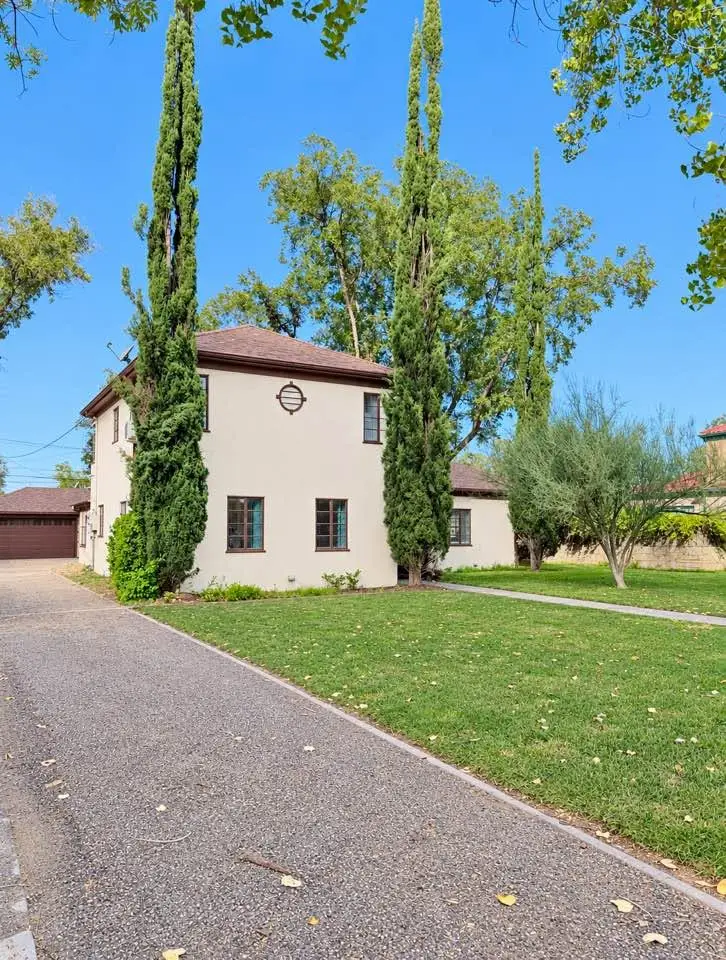 209 N Alameda St, Carlsbad, NM 88220 - #3
