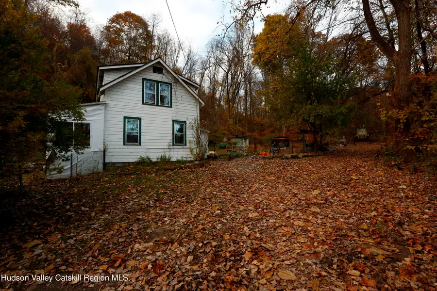 17 Hardenburgh Lane Rosendale, Rosendale, NY 12472 - Image #2