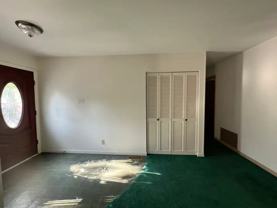 112 Birdsong Drive, Carbondale, IL 62903 - Image #3