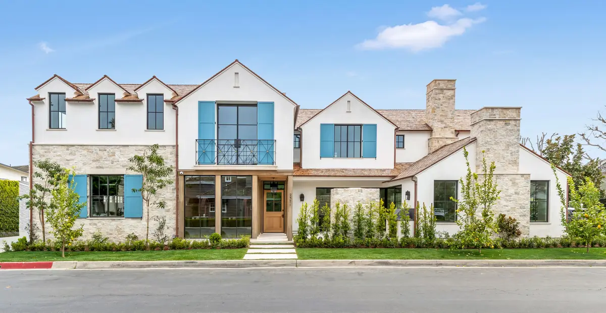 2571 Vista, Newport Beach, CA 92663 - Image #1