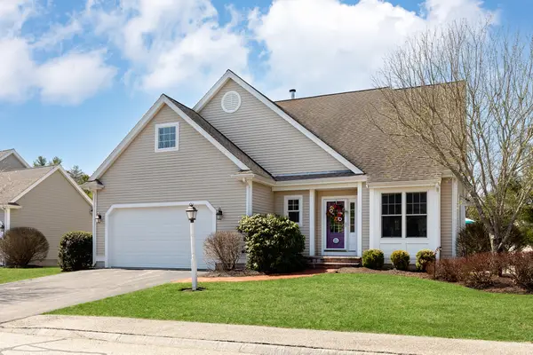 25 Arbor Hills #25, Kingston, MA 02364