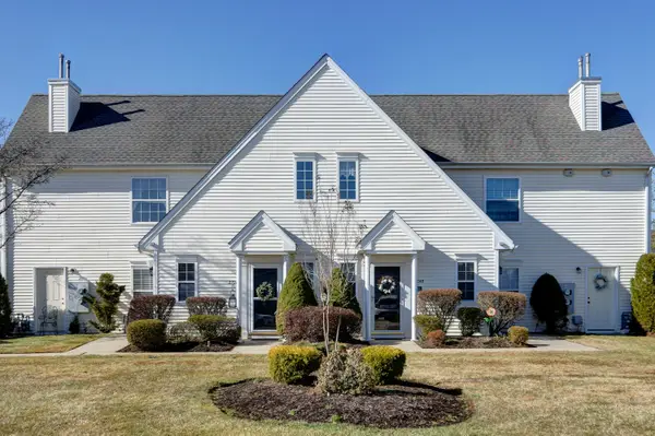 2702 Bluegrass Dr #b, MOUNT LAUREL, NJ 08054