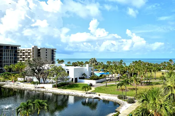 1115 Gulf Of Mexico Drive #304, LONGBOAT KEY, FL 34228