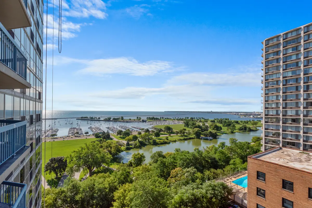 1660 N Prospect Ave, Milwaukee, WI 53202 - Image #1