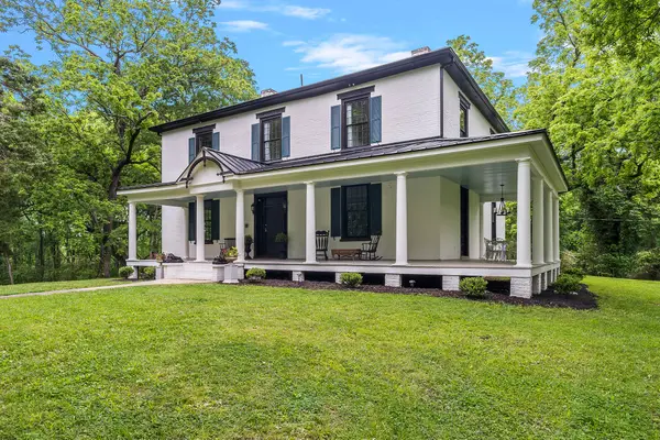 145 Ampthill Rd, Cartersville, VA 23027